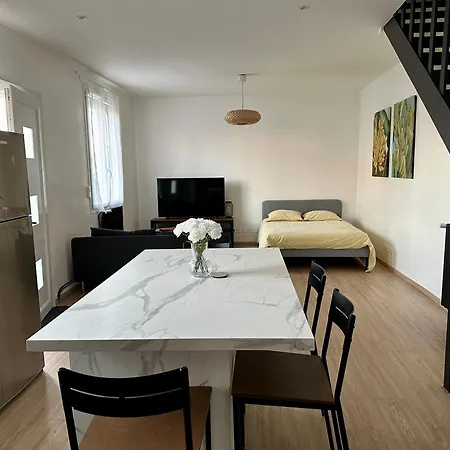 Espace Ouvert Et Lumineux * Sevran
